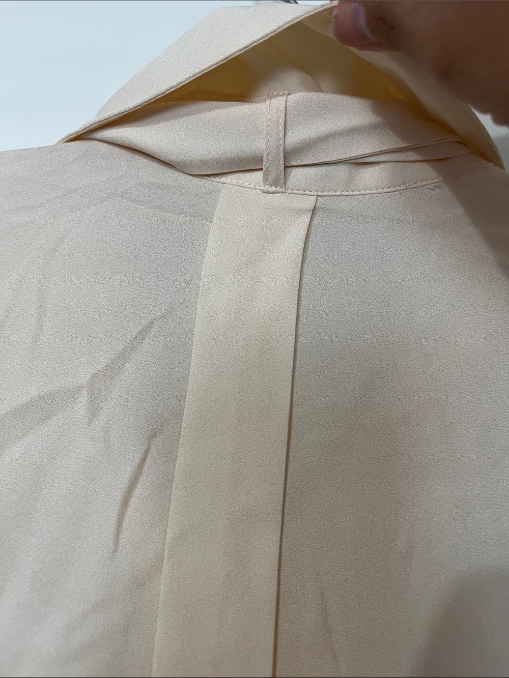 FRAME Denim Le Bow Tie Shirt in Gardena 100% Silk Size S - Picture 10 of 10